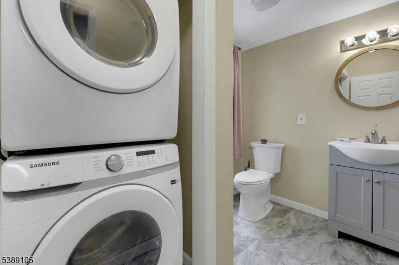 Laundry/bathroom