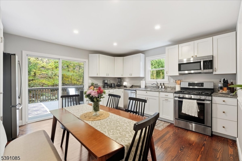 Dining Room/Kitchen