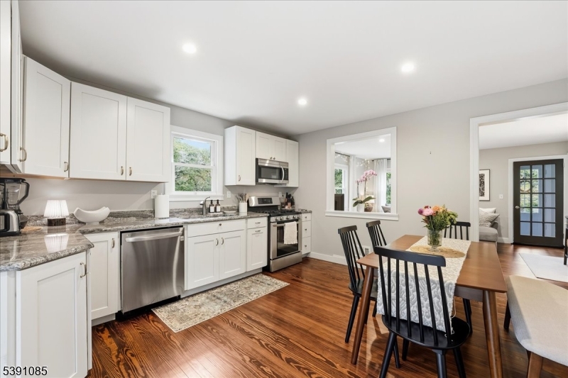 Dining Room/Kitchen