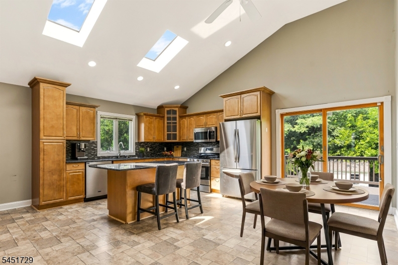 Kitchen Virtually Staged