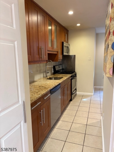 Galley Kitchen 1