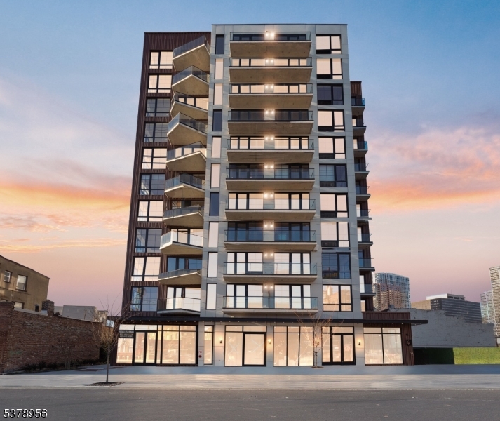 High Rise Luxury Apartment