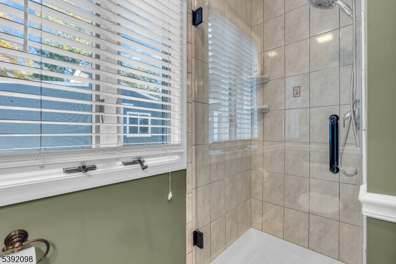 1st floor walk-in shower