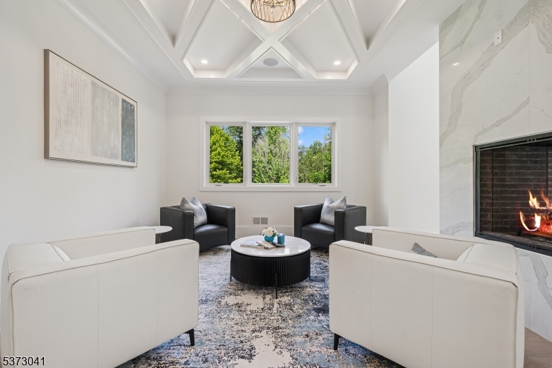 LR with Dbl sided Gas FP