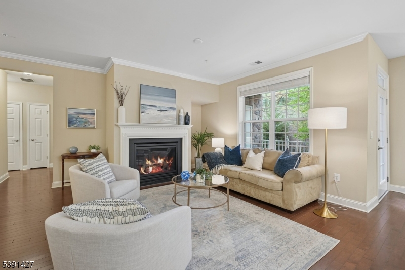 Gas fireplace, lots of privacy.