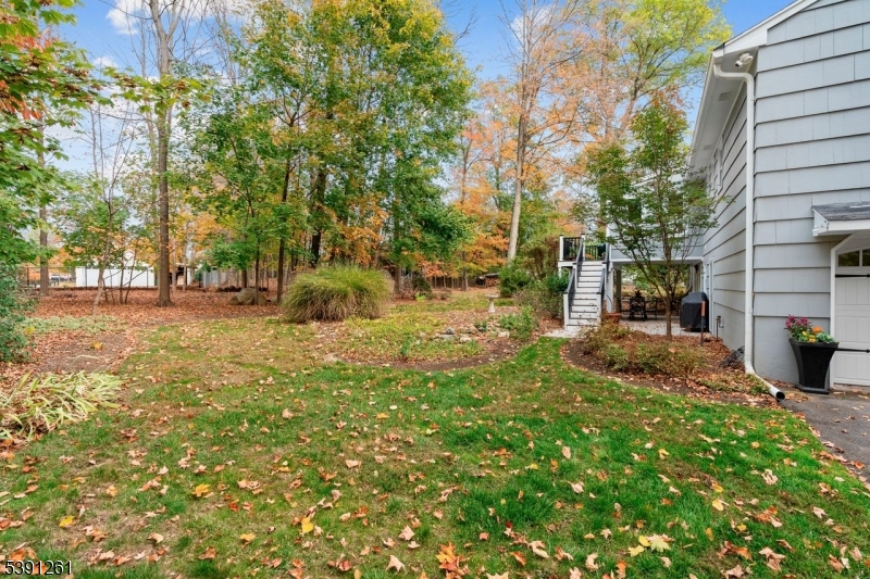 1/2 ACRE LOT