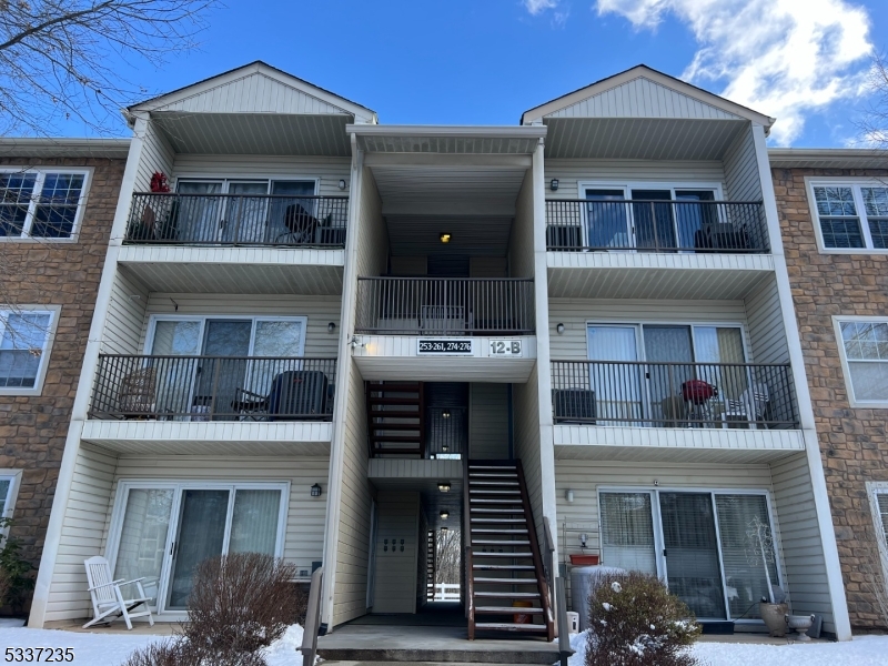 Exterior of Building Just one short flight to the 2nd floor unit.