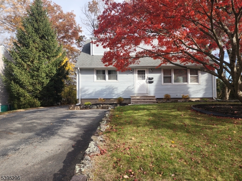 Welcome to 84 Reservoir Ave