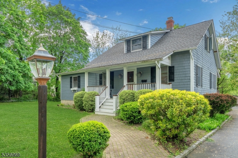 Welcome home to a perfect blend of charm, comfort & community!