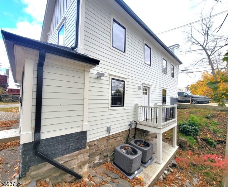 deck off of commercial space