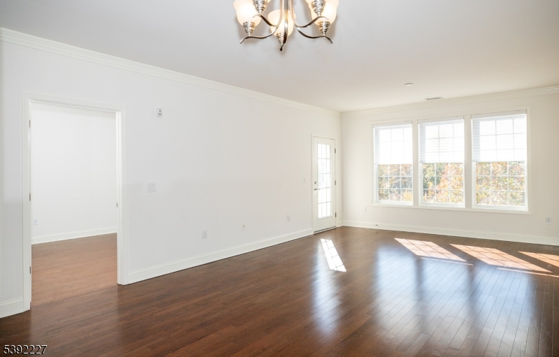 LIVING DINING