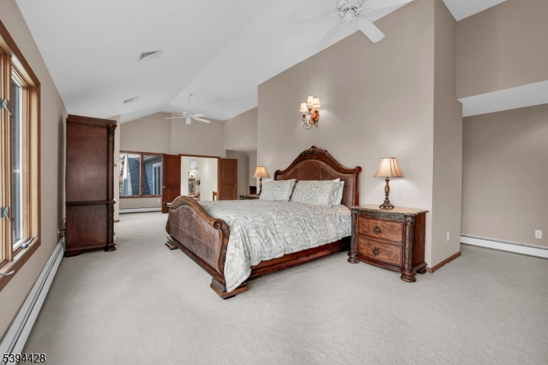 Primary Suite Vaulted ceiling