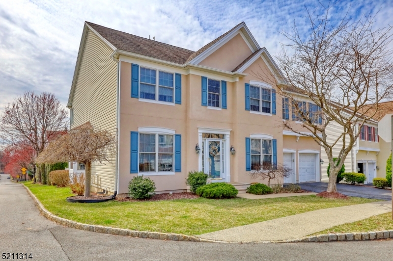 Totowa CENTURY 21 Crest Real Estate