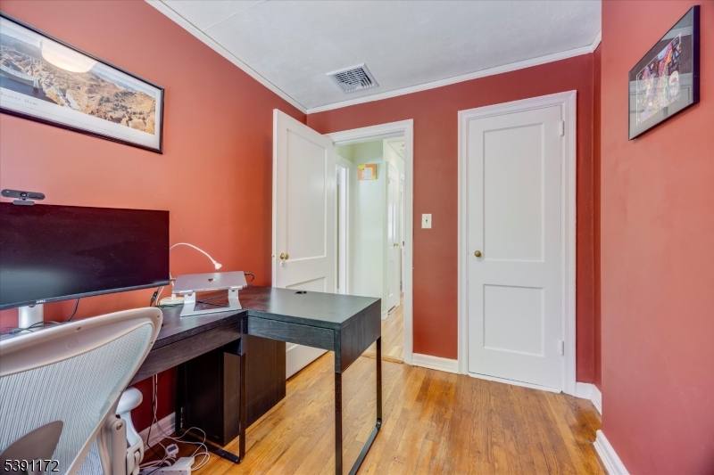 Bedroom #3 - another view