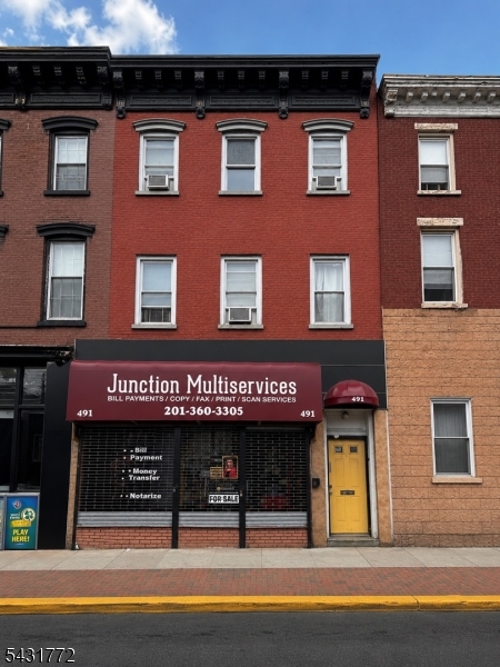 commercial front