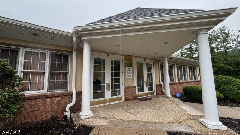 Exterior Front View