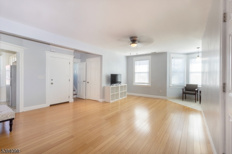 Living room - Open floor plan