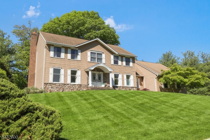 Welcome Home! Welcome home to this stately and beautifully appointed 4-bedroom, 3.5-bathroom Colonial nestled on nearly half an acre in one of the most desirable cul-de-sacs in the highly sought-after Pines Lake community.