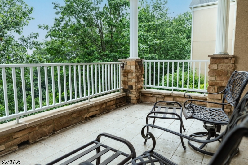 BALCONY #2 - WOW!!