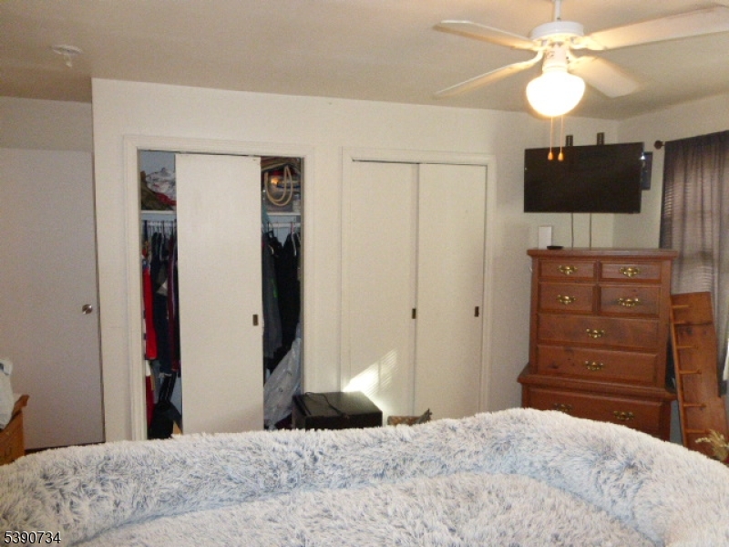 Bed 1