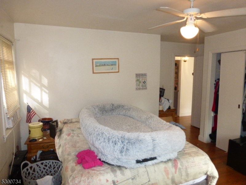 Bed 1