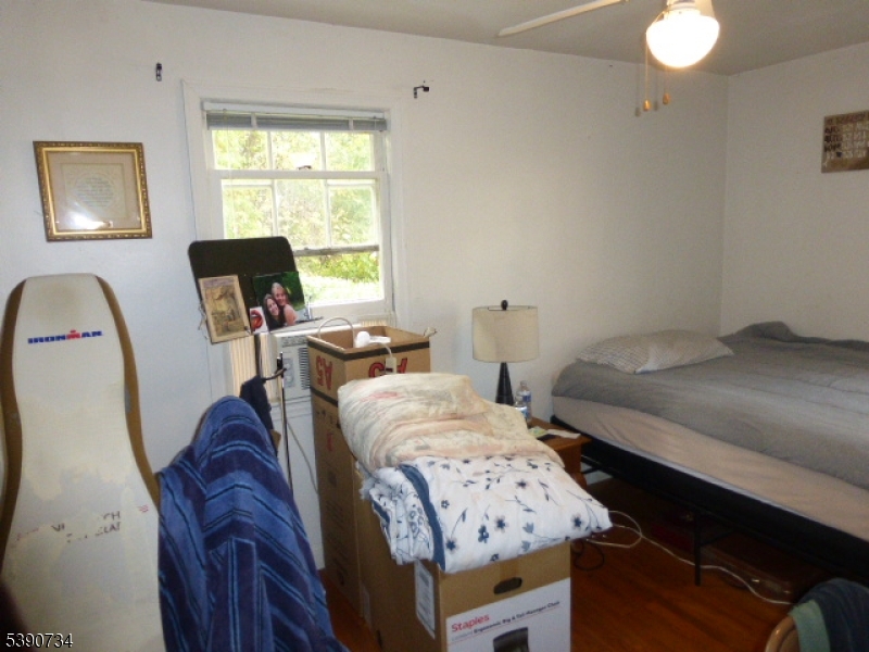 Bed 2