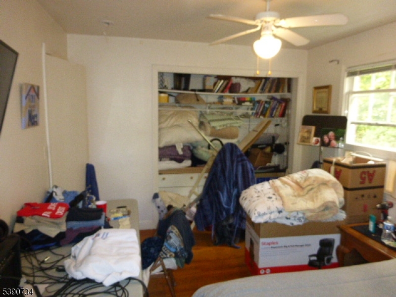 Bed 2