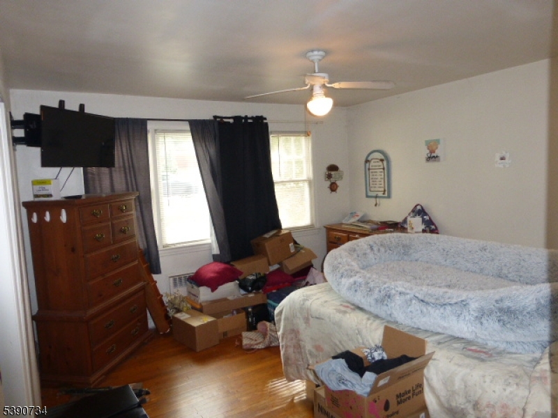 Bed 1