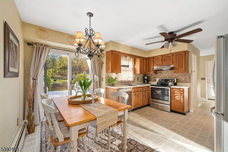 Sunny Kitchen