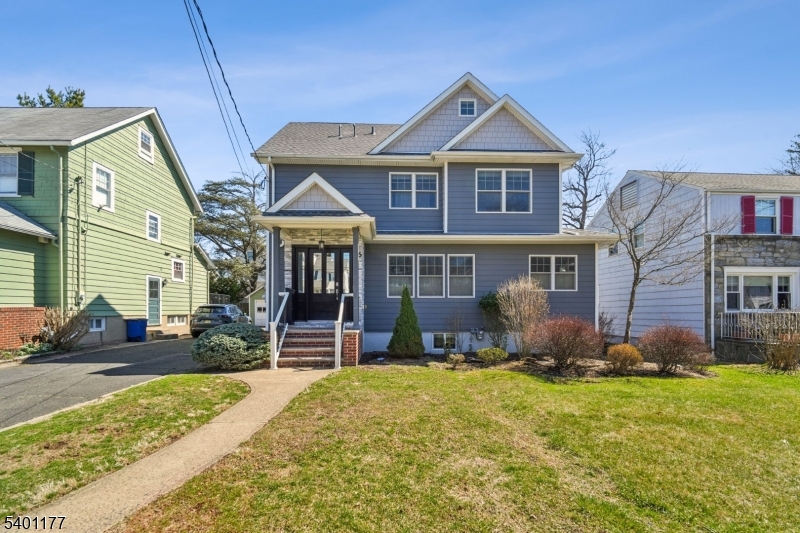 beautiful curb appeal