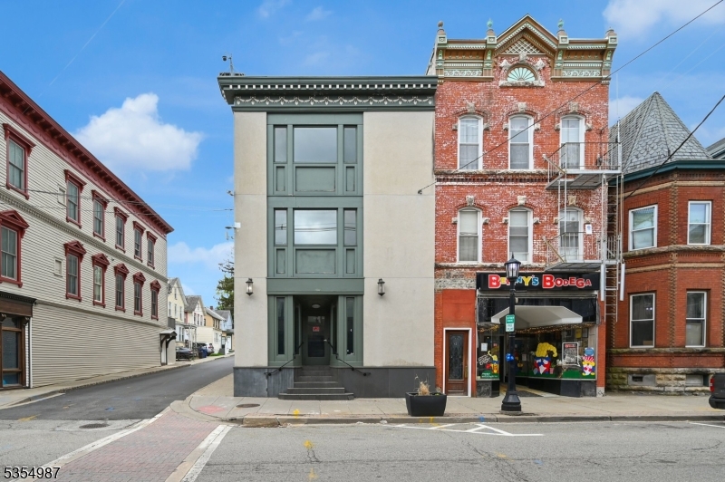 Downtown Spring St