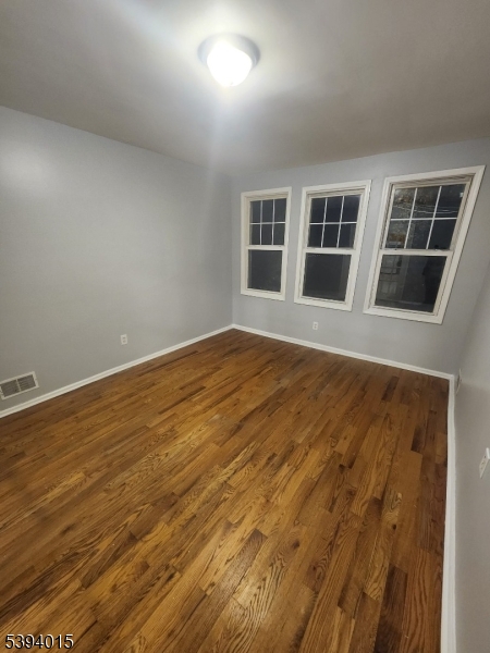 97 Clinton Pl, Newark