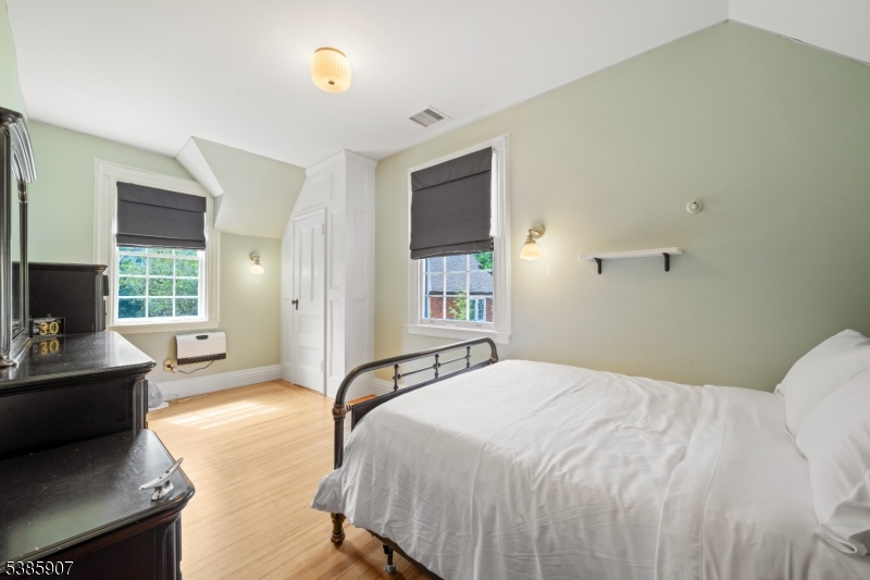 2nd Floor Nanny's Bedroom