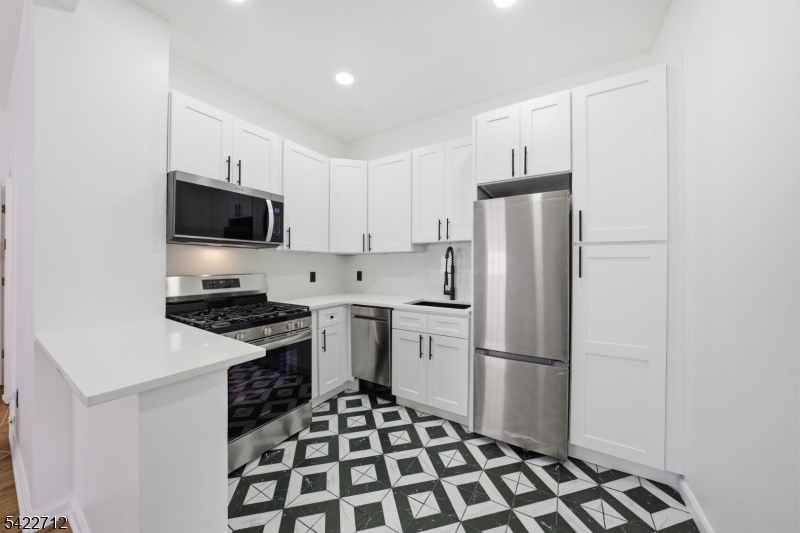 Kitchen 1