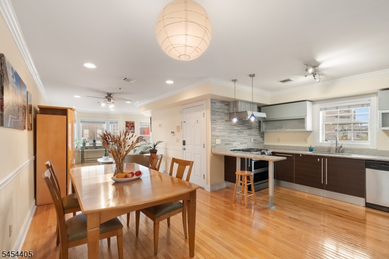 Dining /Kitchen