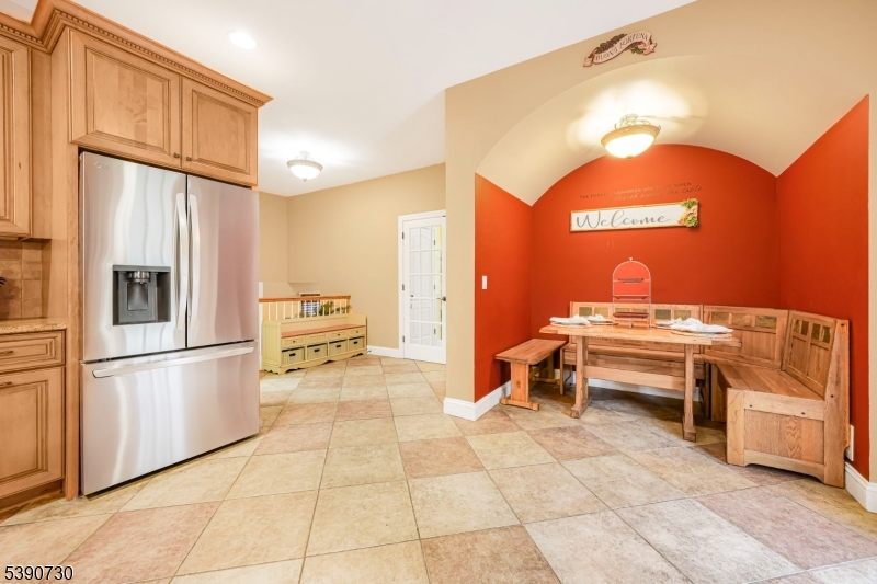 Eat in Kitchen