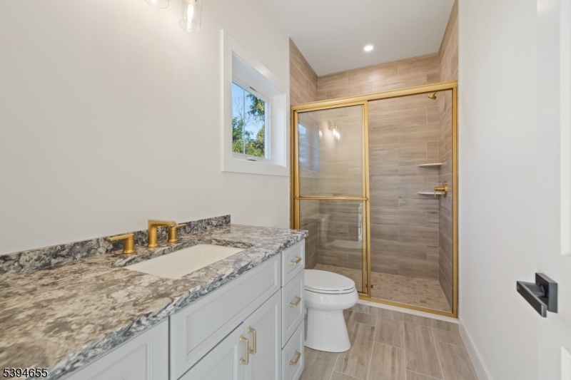 First Floor Bathroom