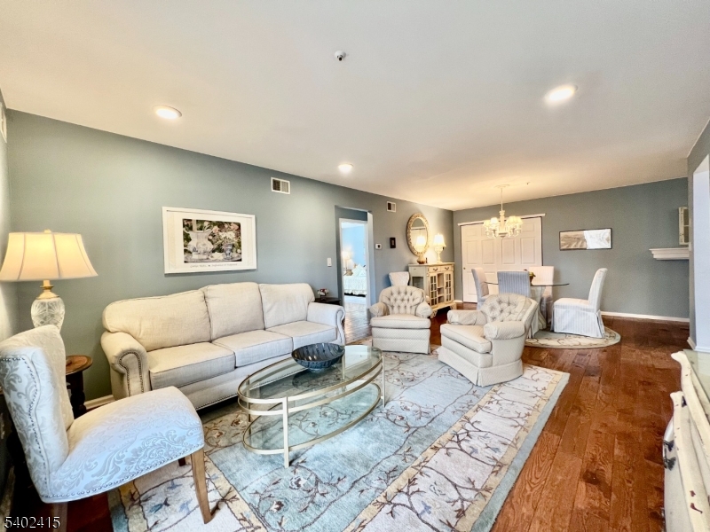 Living rm