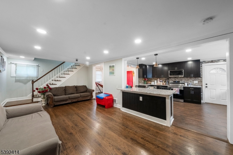 Living Room/ Kitchen View