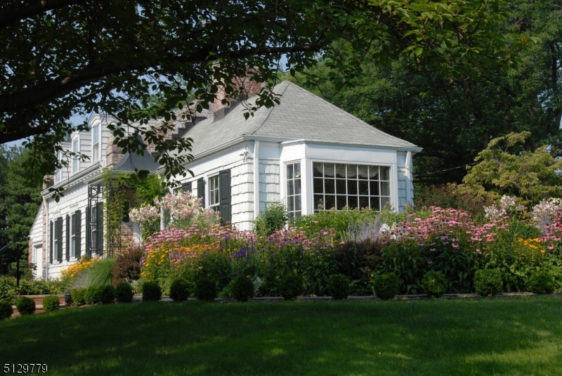 building and gardens