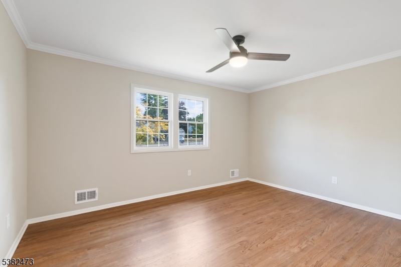 Bedroom 2 - 1st floor