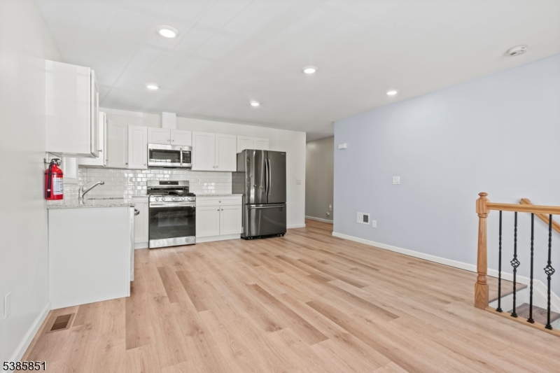 Kitchen/Livingroom