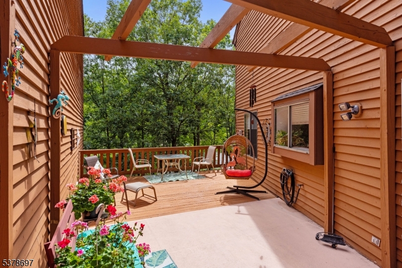 Lanai with Pergola