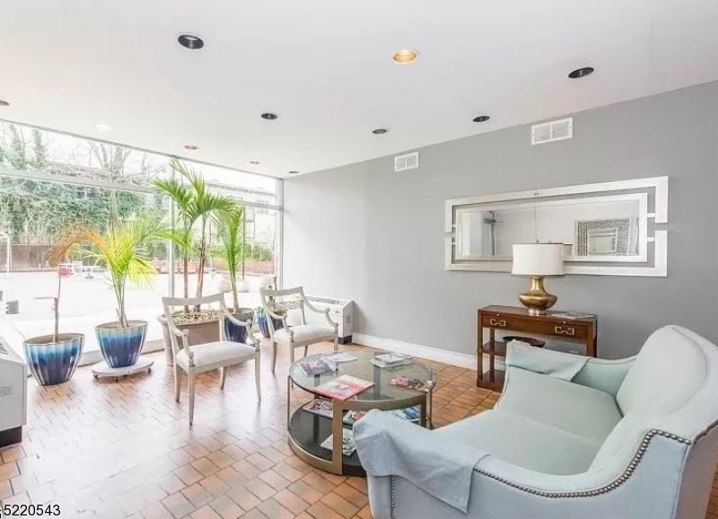 Lobby Lobby Sitting Area