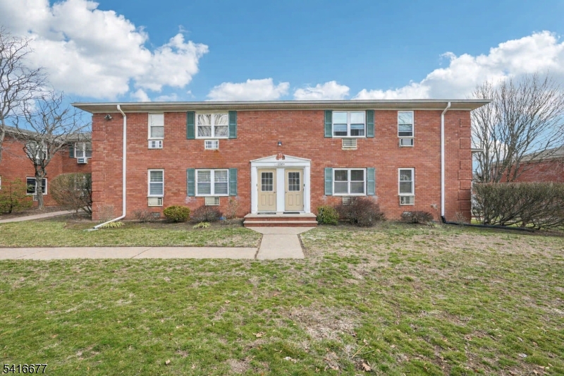 Welcome home to this 1 bedroom 1 bathroom first floor Condo located in the desirable Valley Terrace Community.