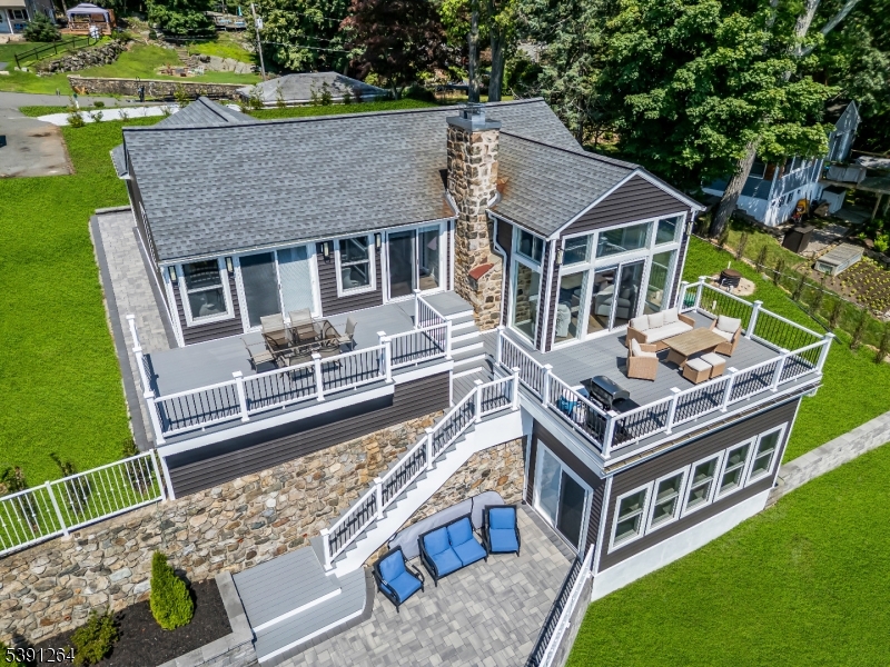 lake side of house