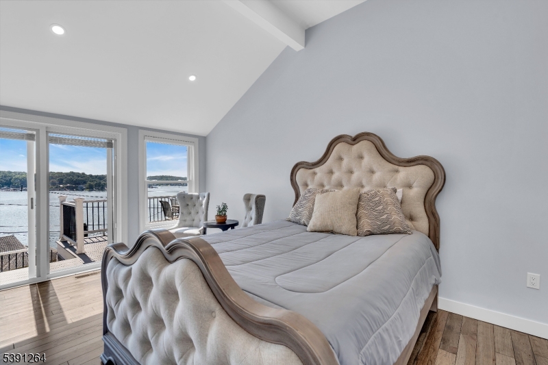 bedroom #1