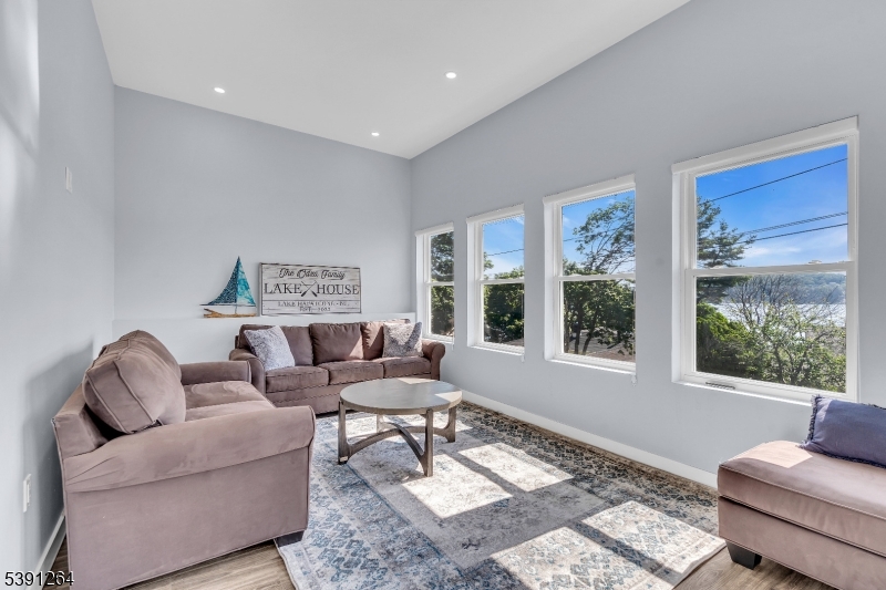 bonus room