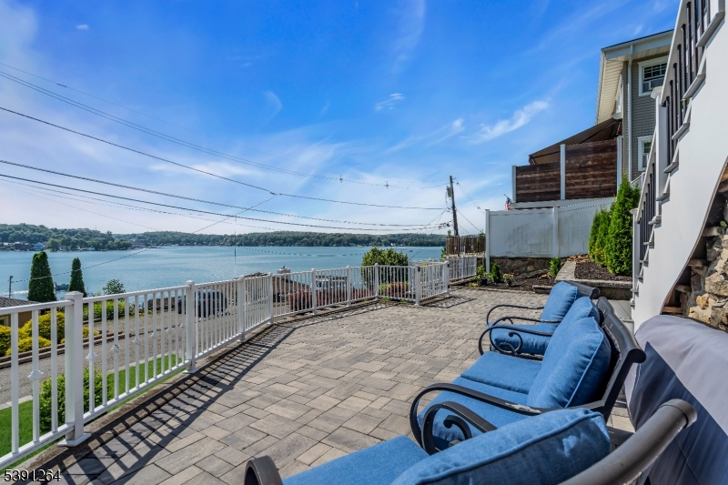 basement walkout patio