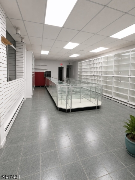 145 Elm St, Newark, NJ